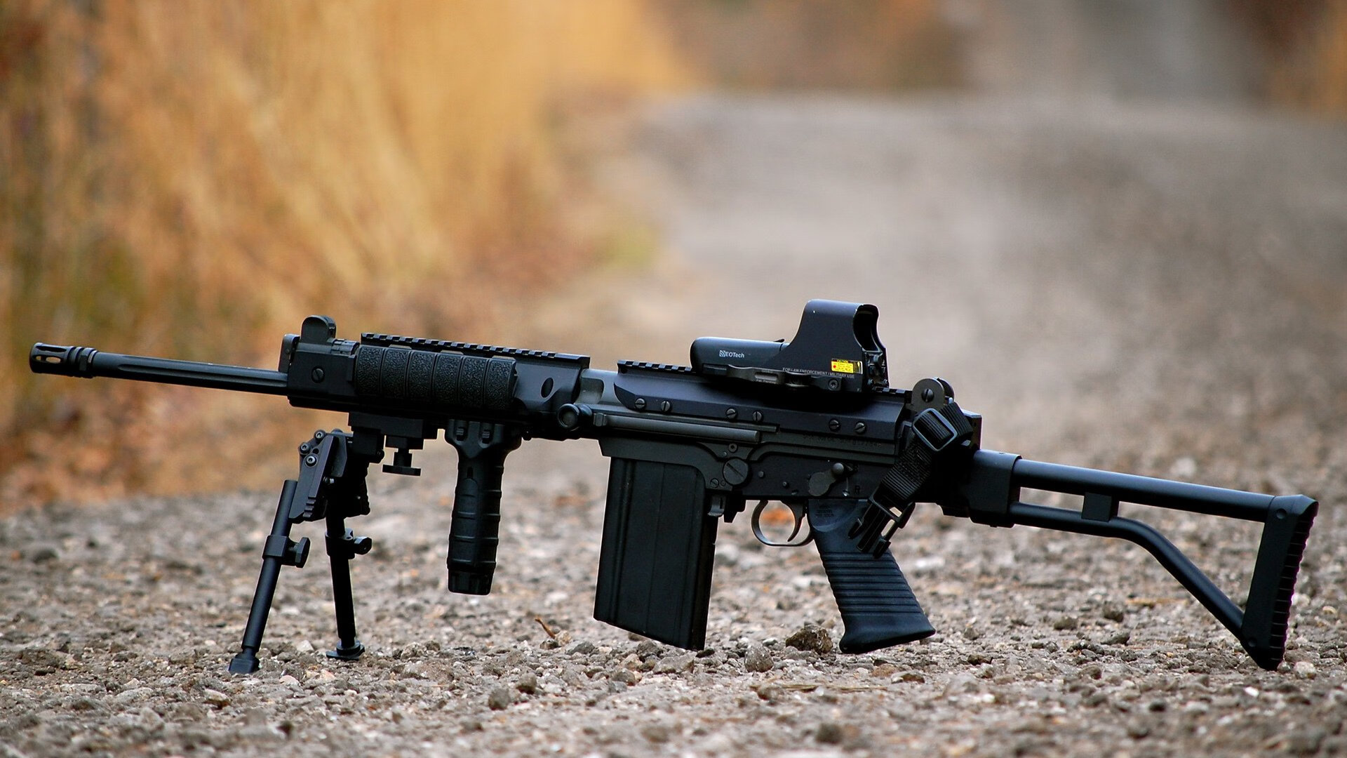 技术革新：新兴篮球科技改变比赛方式，篮球技术已形成了进攻技术和什么两大类